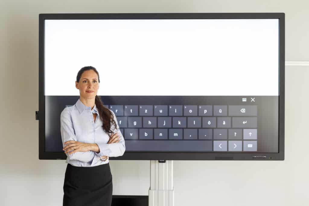 businesswoman standing of projection of a keyboard 2023 03 29 17 12 00 utc - Sanders Design keyboard navigation